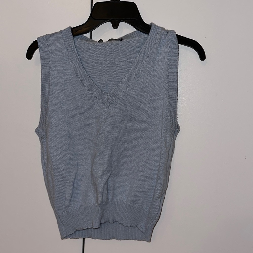 blue sweater vest NWT